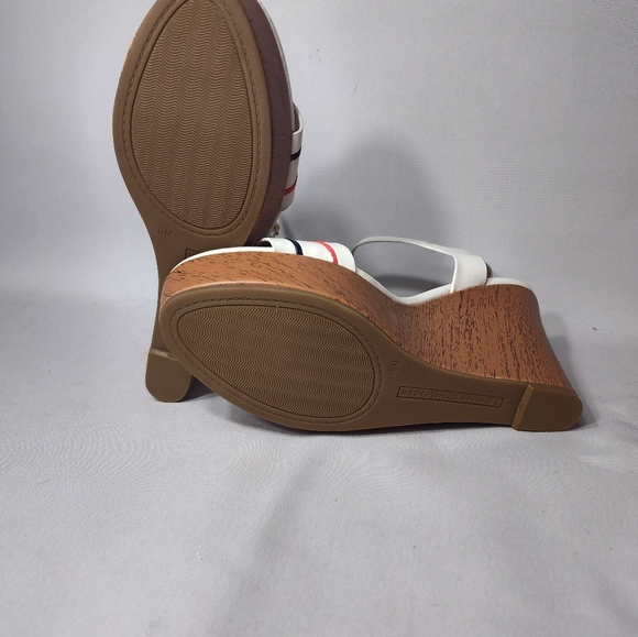 Tommy Hilfiger Kihlan Wedges - Picture 6 of 7